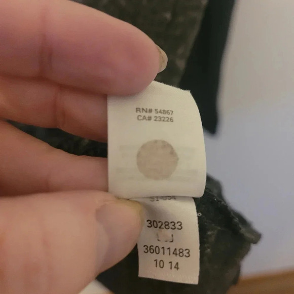 Victoria's Secret Long Sleeve - Picture 5 of 6